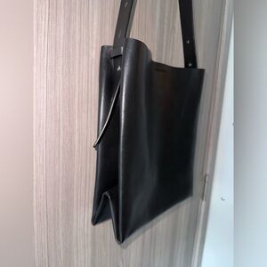 Cos leather bag